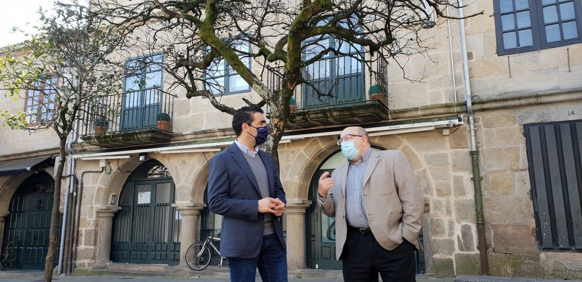 O delegado territorial da Xunta, Luís López, anuncia axudas para a compra de vivendas