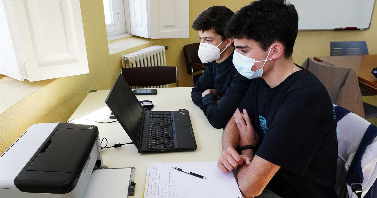 Alumnos do Instituto Valle Inclán durante o intercambio co Colexio Español Miguel de Cervantes