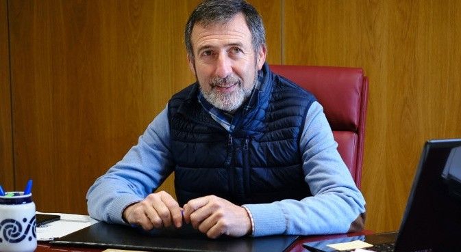 Xosé Manuel Fernández Abraldes, alcalde de Barro