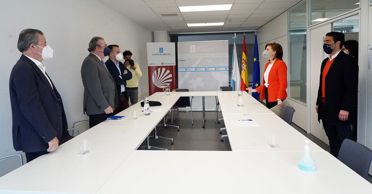 Reunión de la conselleira Ángeles Vázquez con asociaciones de empresarios 