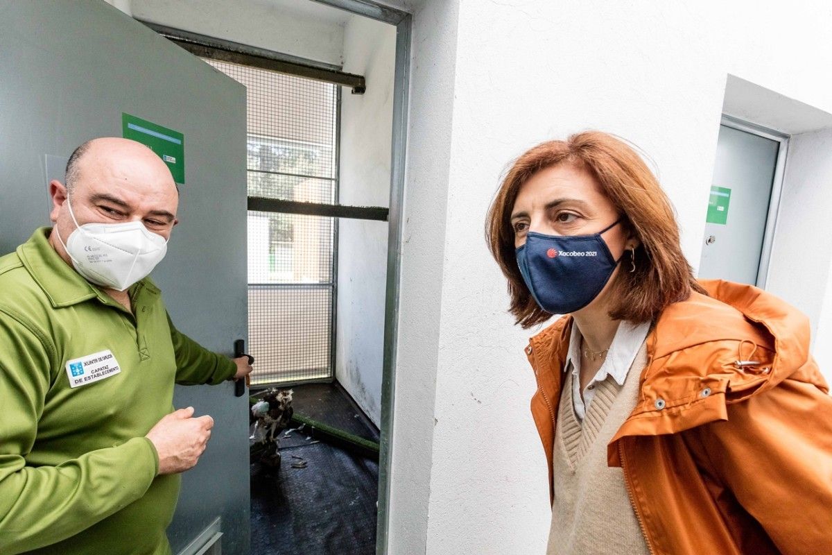 Visita da conselleira de Medio Ambiente ao Centro de fauna salvaxe de Cercedo-Cotobade 