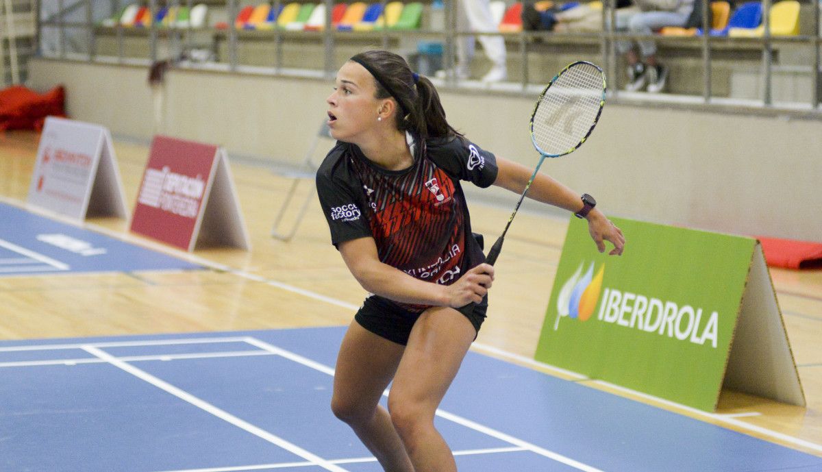 Elena Fernández, no enfrontamento entre o Club Bádminton Ravachol e o Arjonilla