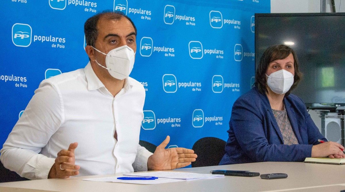 Ángel Moldes e Rocío Cochón en rolda de prensa