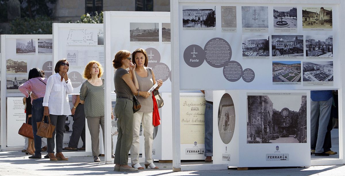 Exposición sobre a Praza da Ferraría