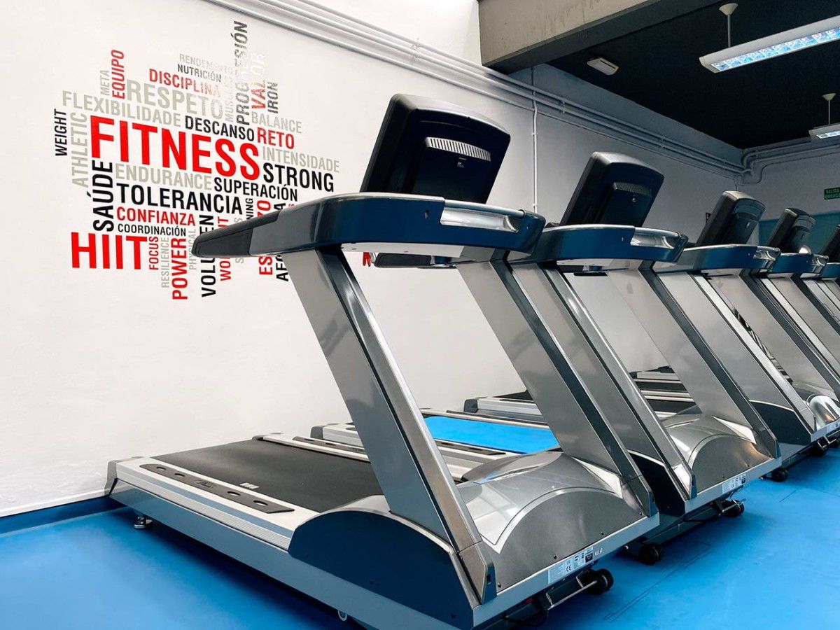 Gimnasio y Piscina municipal de Sanxenxo