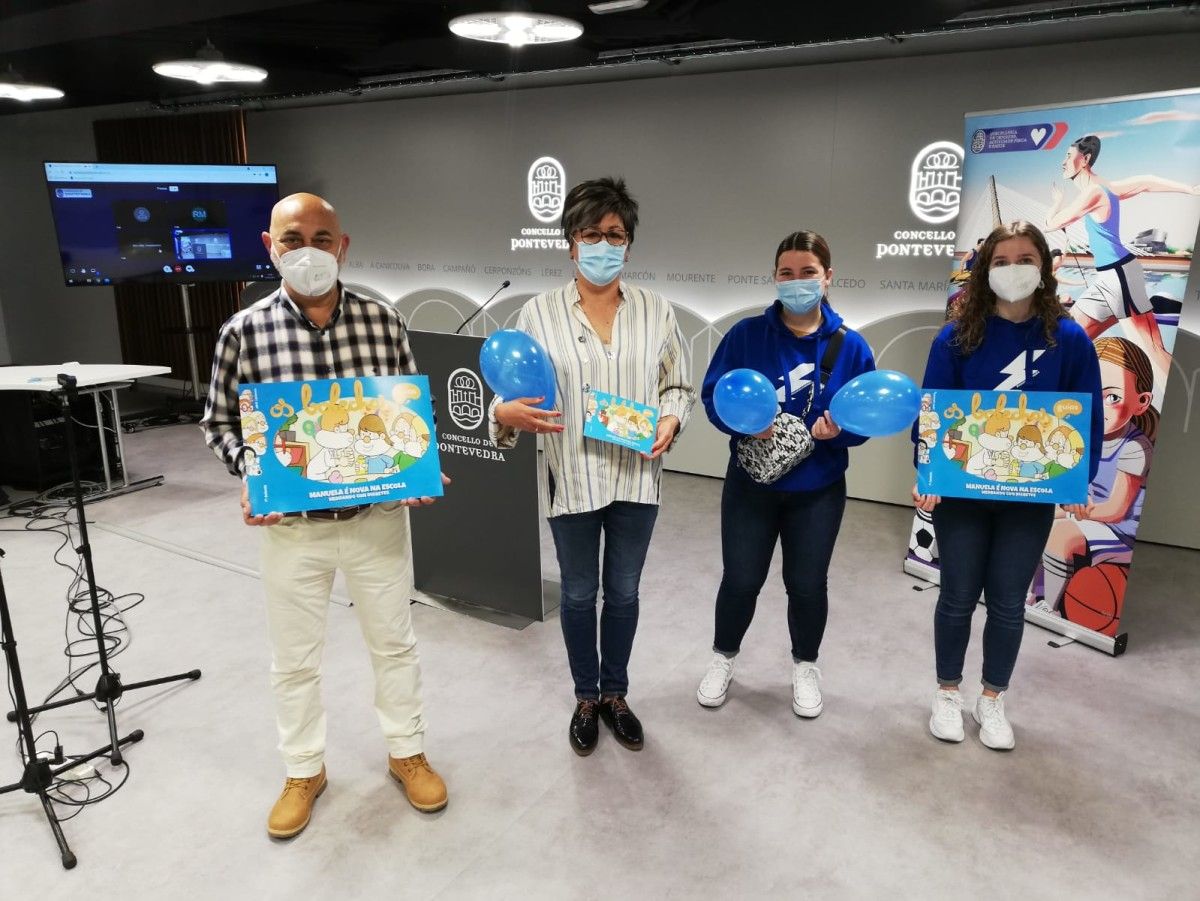 Tino Fernández, Iria González, Carolina Blanco e Charo Lafuente presentaron 'Manuela é nova na escola. Medrando con diabetes'