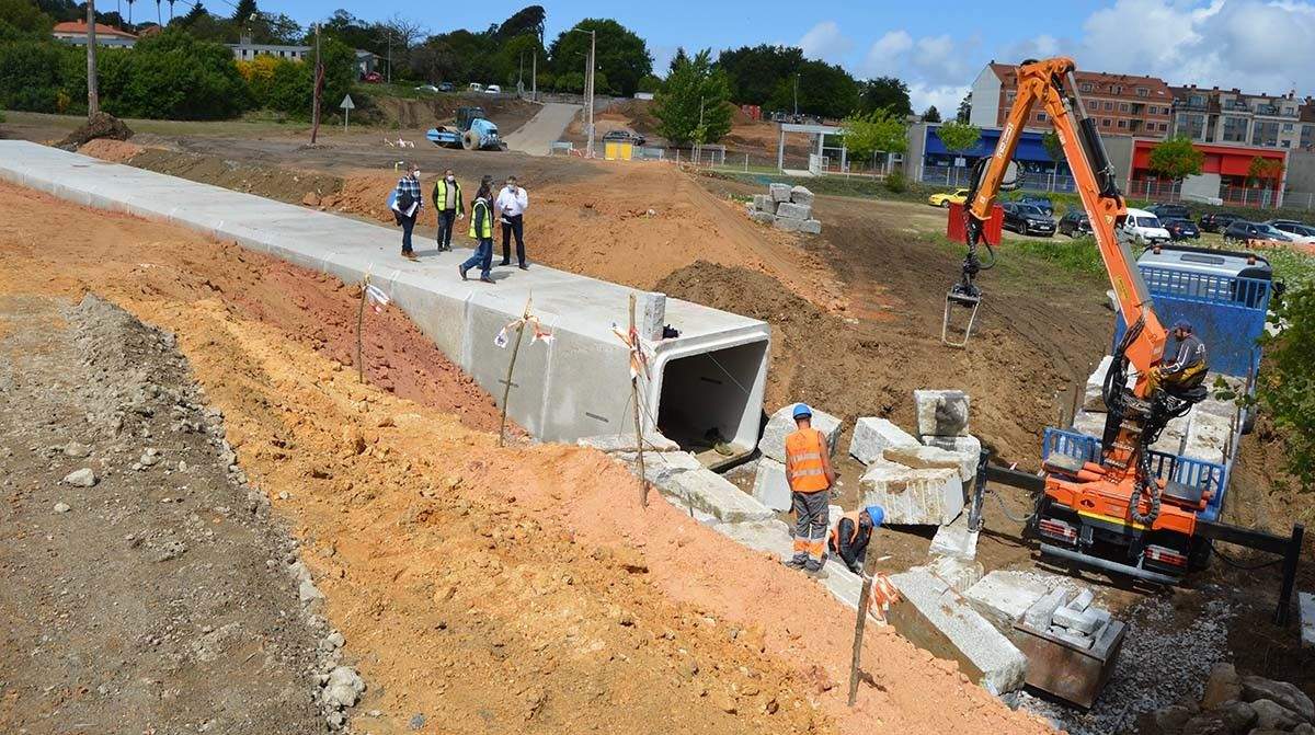 Obras de urbanización de O Revel