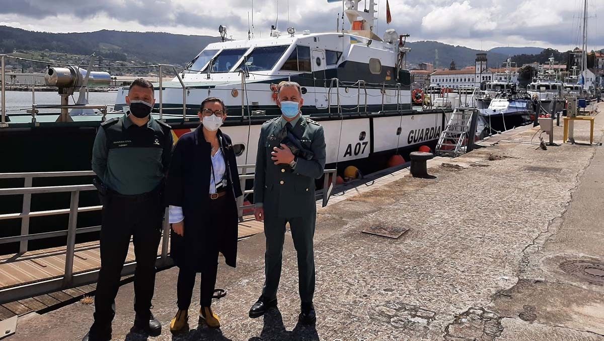 Visita das autoridades ao Servizo Marítimo da Garda Civil