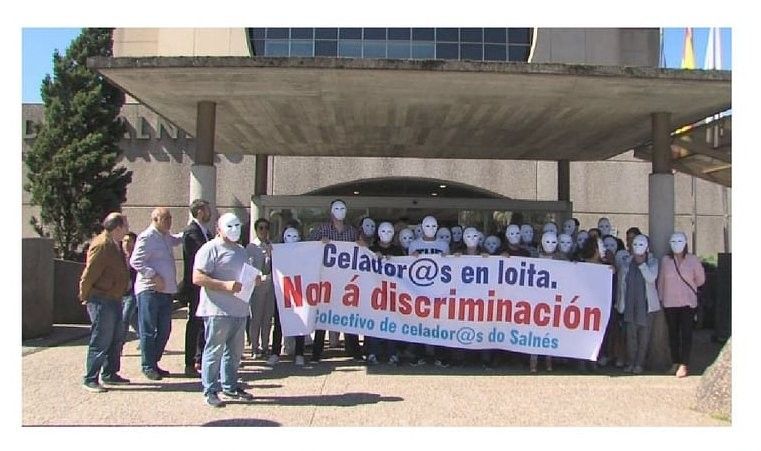 Protesta de celadores en el Hospital de O Salnés
