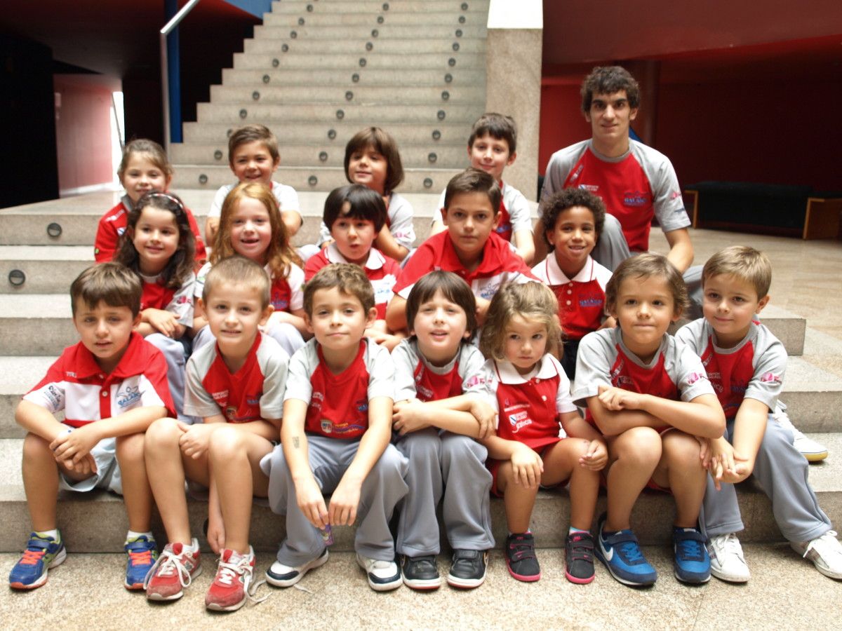 Categoría promesa en la presentación del Club Natación Galaico 2014/2015