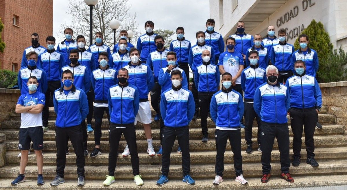Equipo da Gimnástica na segunda xornada da División de Honra en Soria