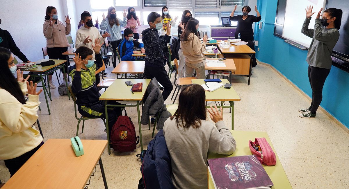Clase del proyecto 'Signar en Marín' en el IES Illa de Tambo
