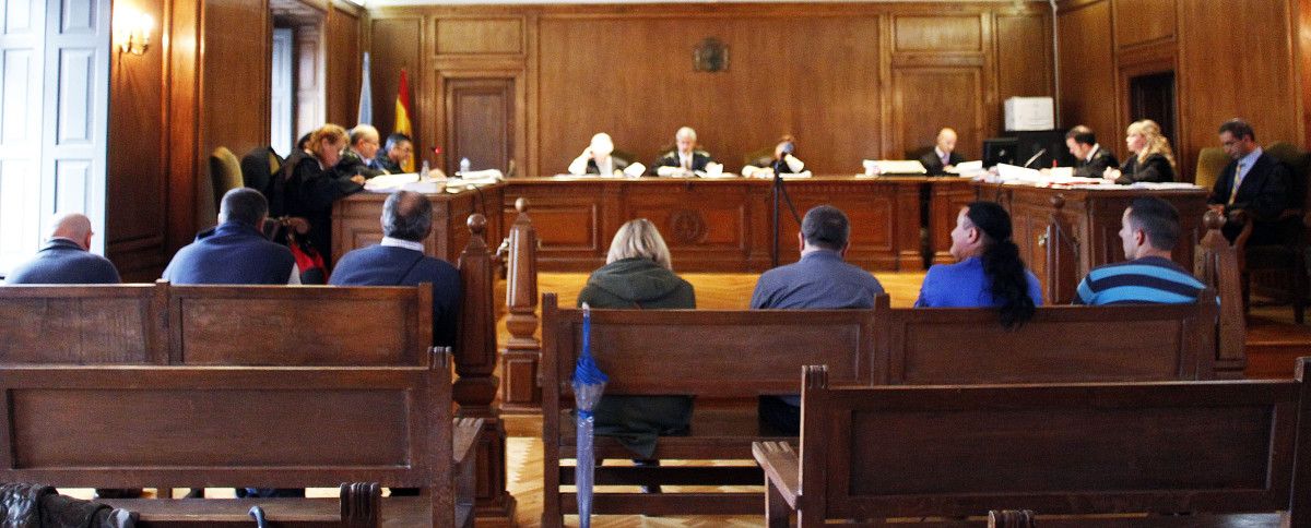 Juicio contra siete personas acusadas de tráfico de drogas