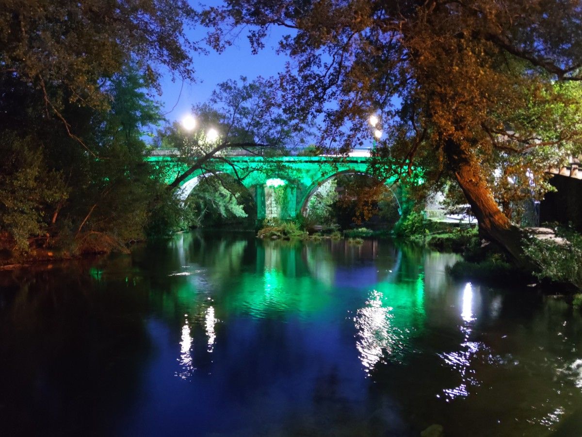 Puente románico de Ponte Caldelas