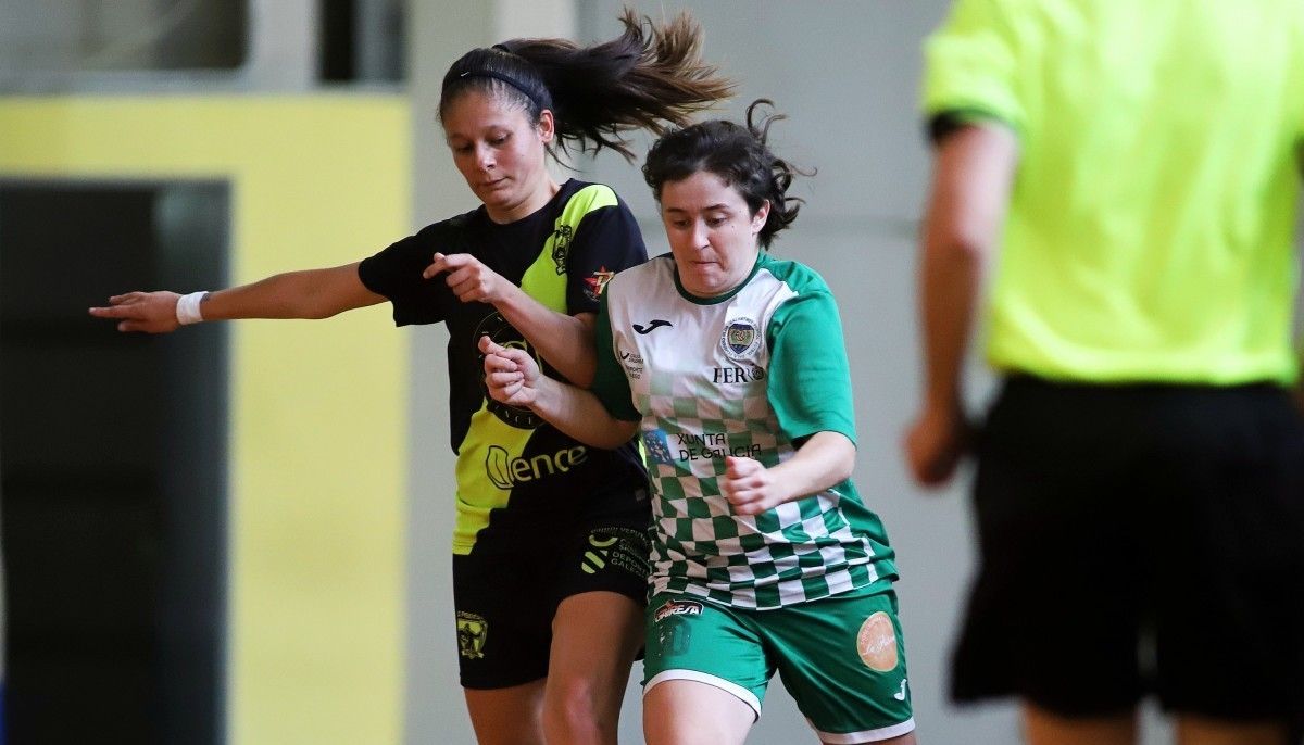 Marta Gago no partido polo ascenso a Primeira Nacional entre Valdetires e Marín Futsal