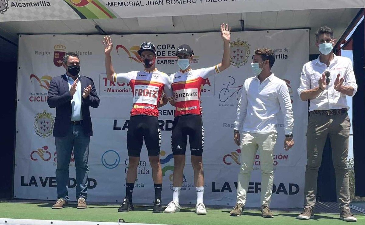 Pablo Alonso e Pau Miquel no podio do Trofeo Guerrita