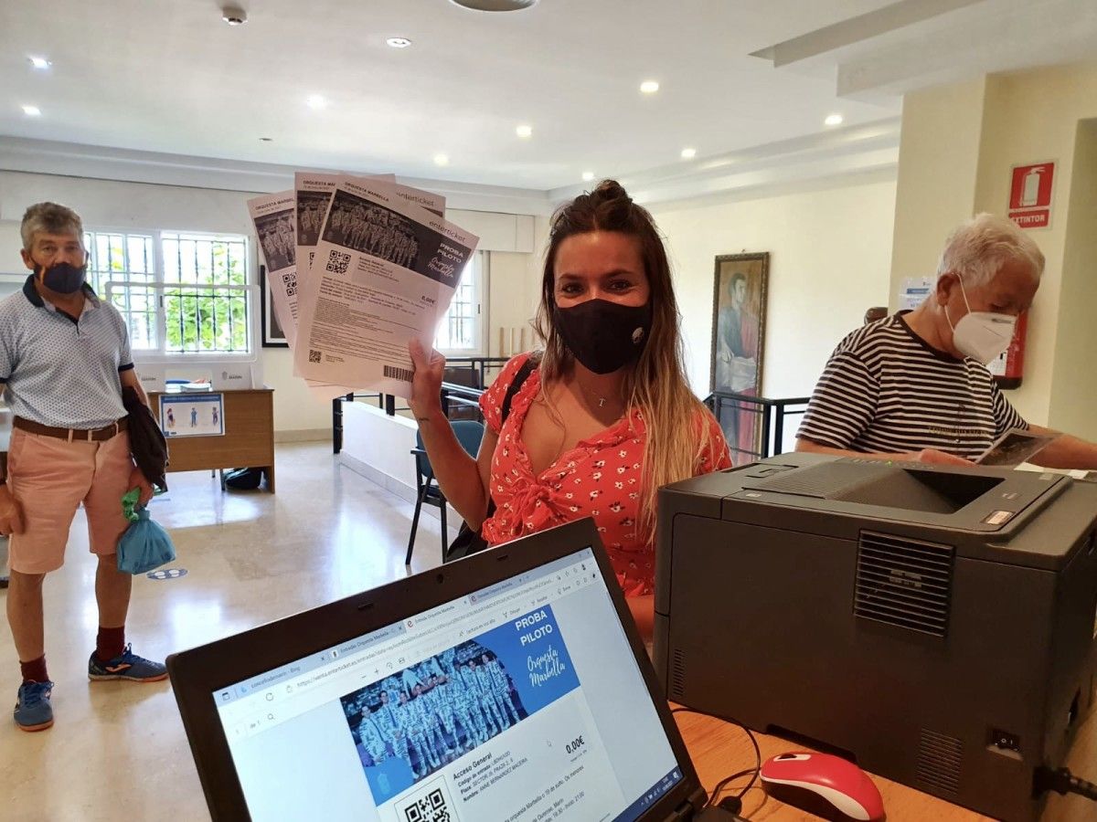 Los marinenses reservan entradas para la prueba piloto de las verbenas