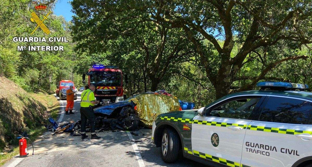 Accidente en Carballedo onde perdeu a vida o piloto Víctor Magariños