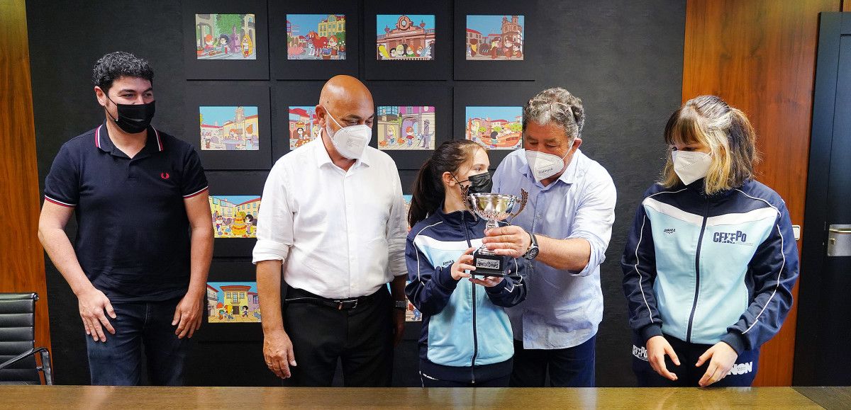 Recibimento á Escola Hungaresa tras conseguir a medalla de ouro no Campionato de España Infantil