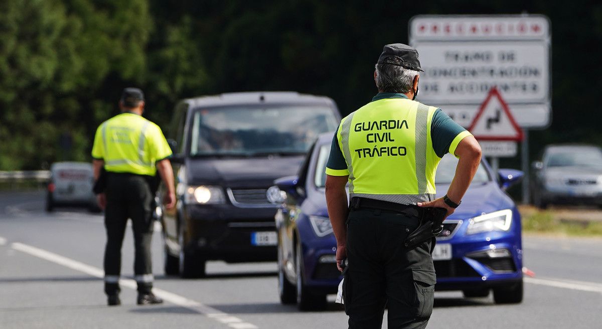 Axentes da Garda Civil de Tráfico