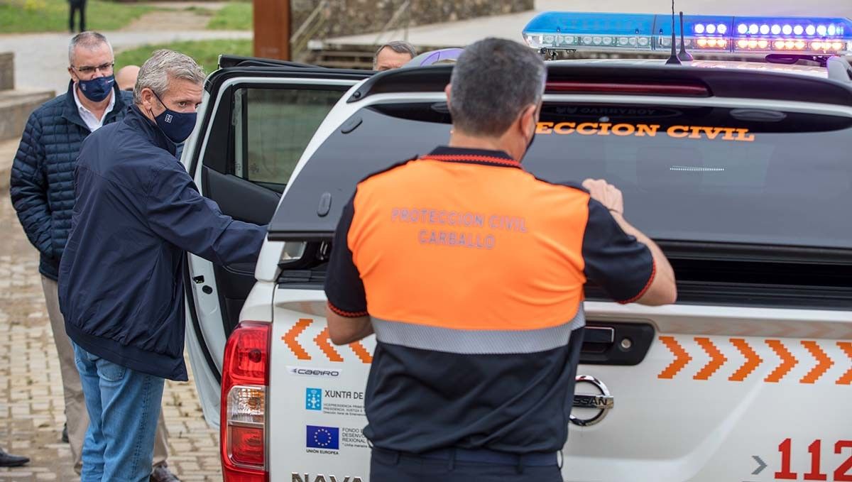 Entrega dos coches ás agrupacións de Protección Civil