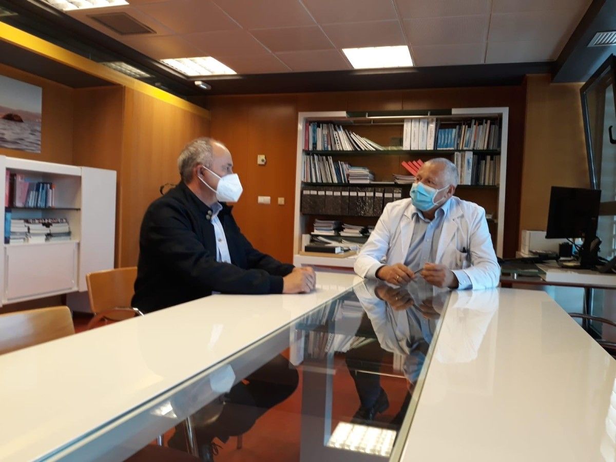Reunión de José Cela e José Ramón Gómez