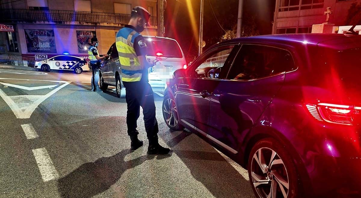 Control de alcoholemia en Poio na noite de San Xoán