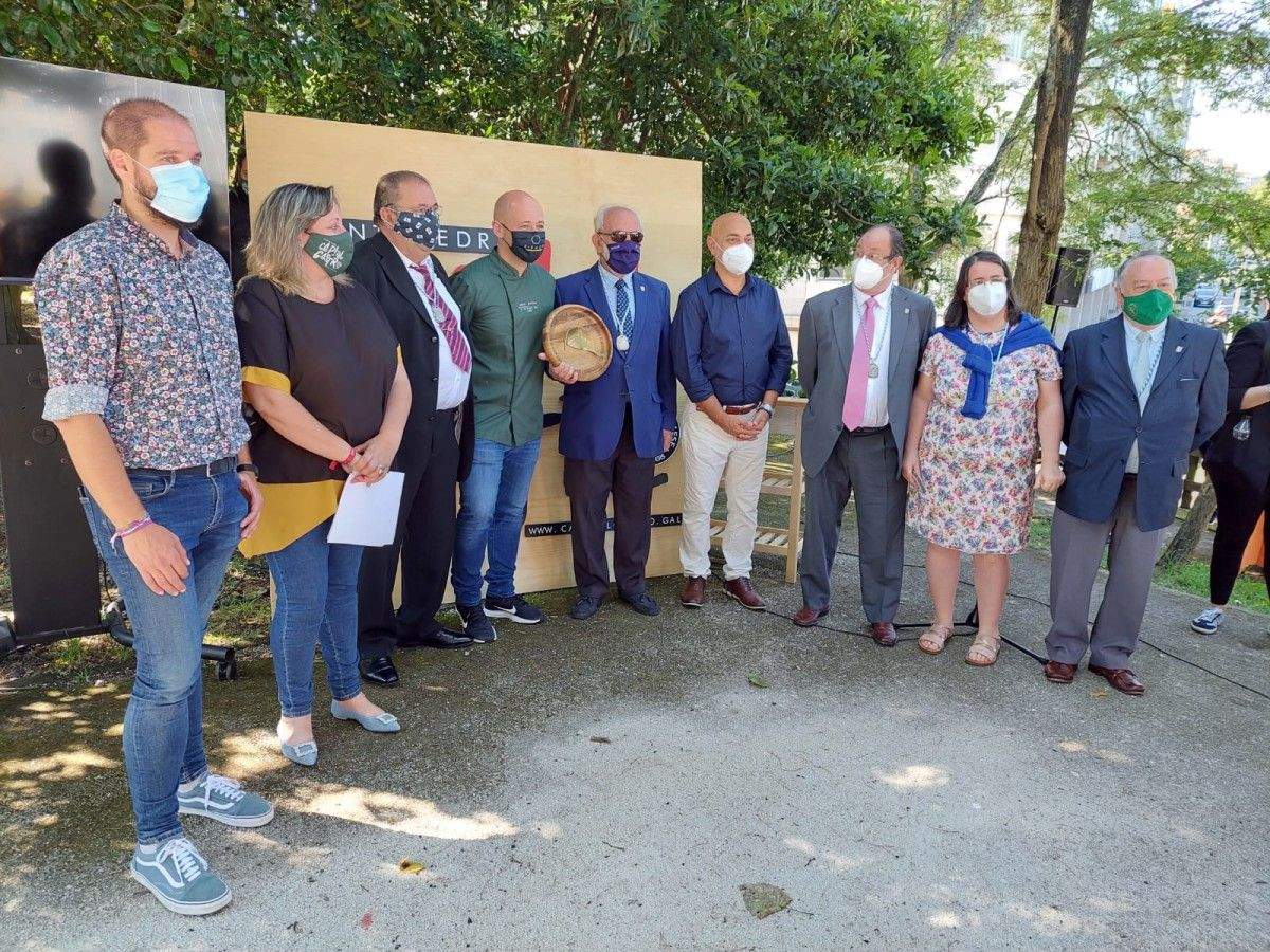 O barrio da Moureira recibe o primeiro Premio Gastronómico Loureiro de Ouro