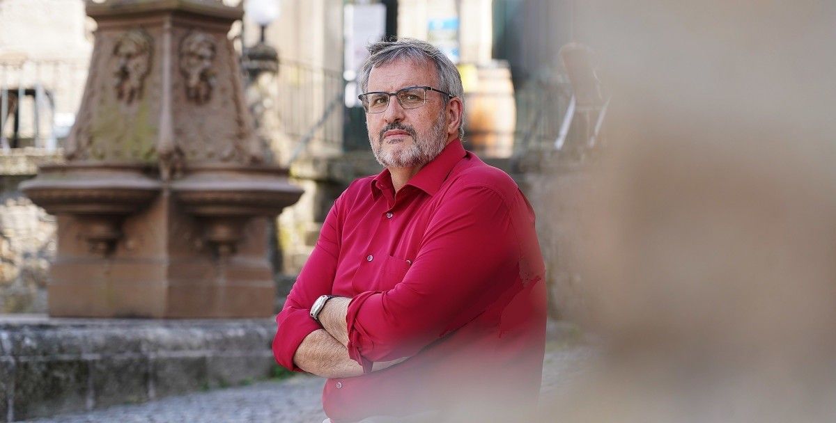 Manuel Jesús Núñez Fernández acaba de publicar su primer libro de relatos