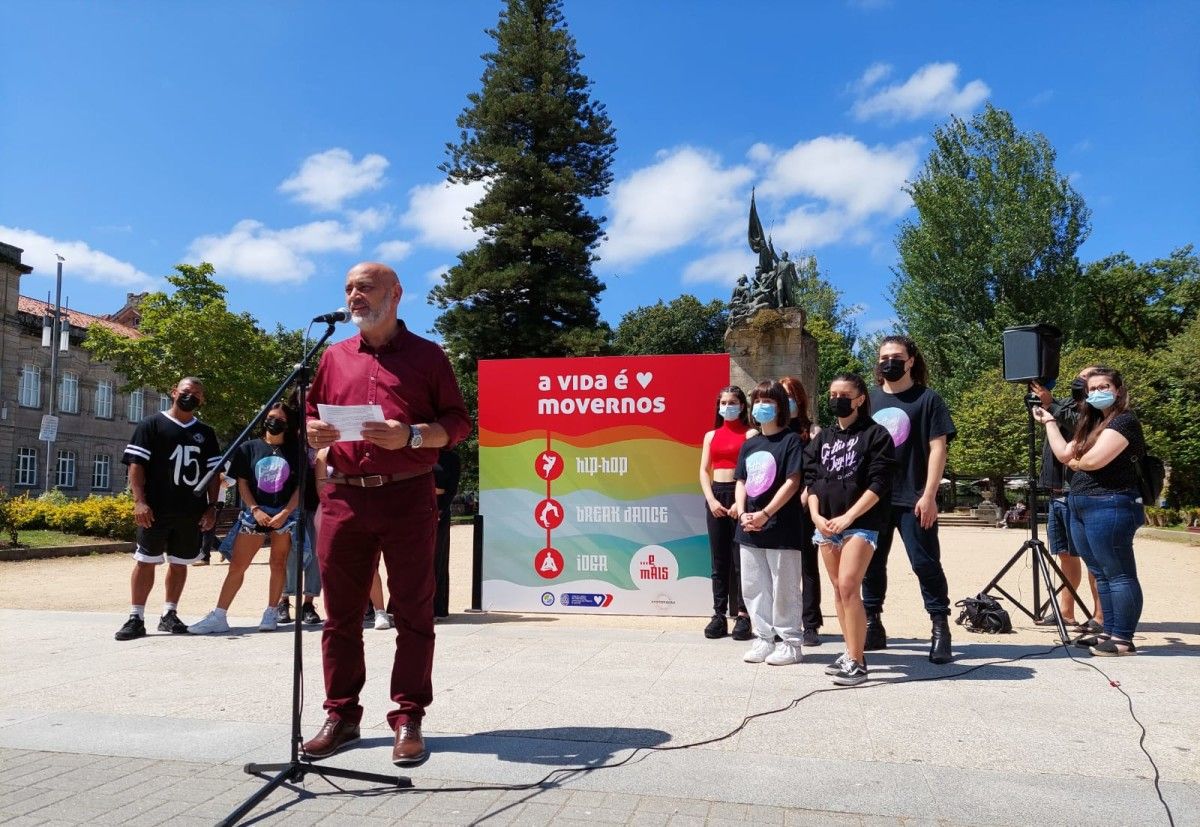 Presentación do programa A Vida é Movernos no Paseo de Montero Ríos