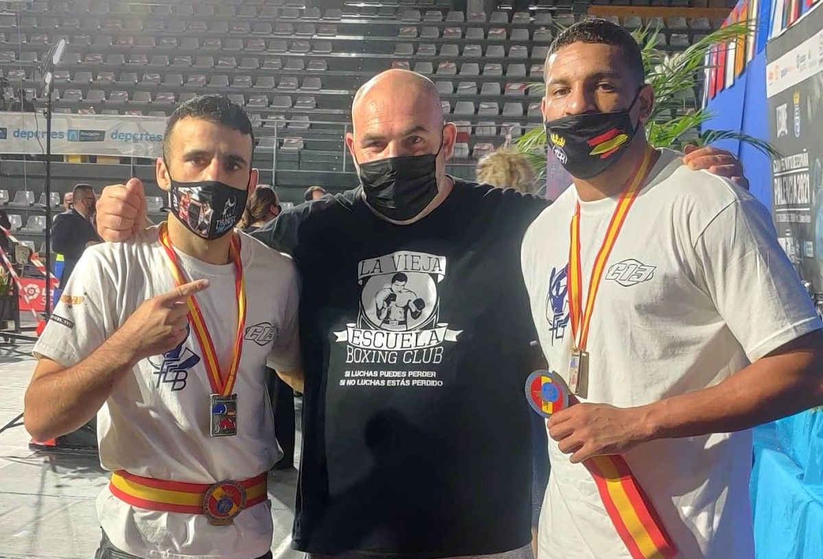 Aarón González, tras conseguir en Palencia el oro en el Campeonato de España de Boxeo