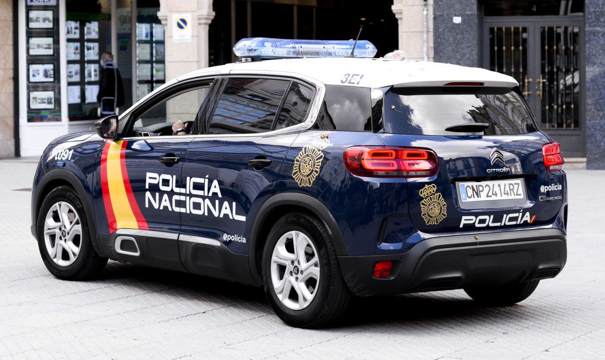Vehículo da Policía Nacional de Pontevedra 