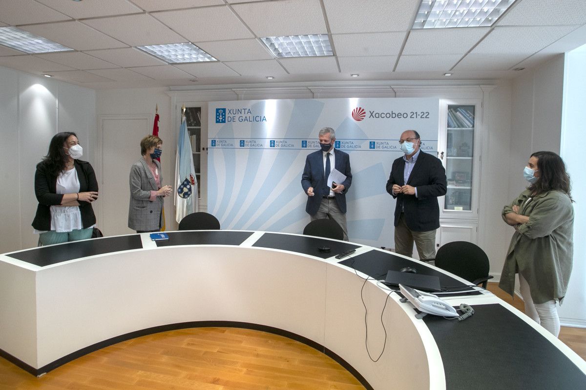 Reunión del vicepresidente de la Xunta con el CETS