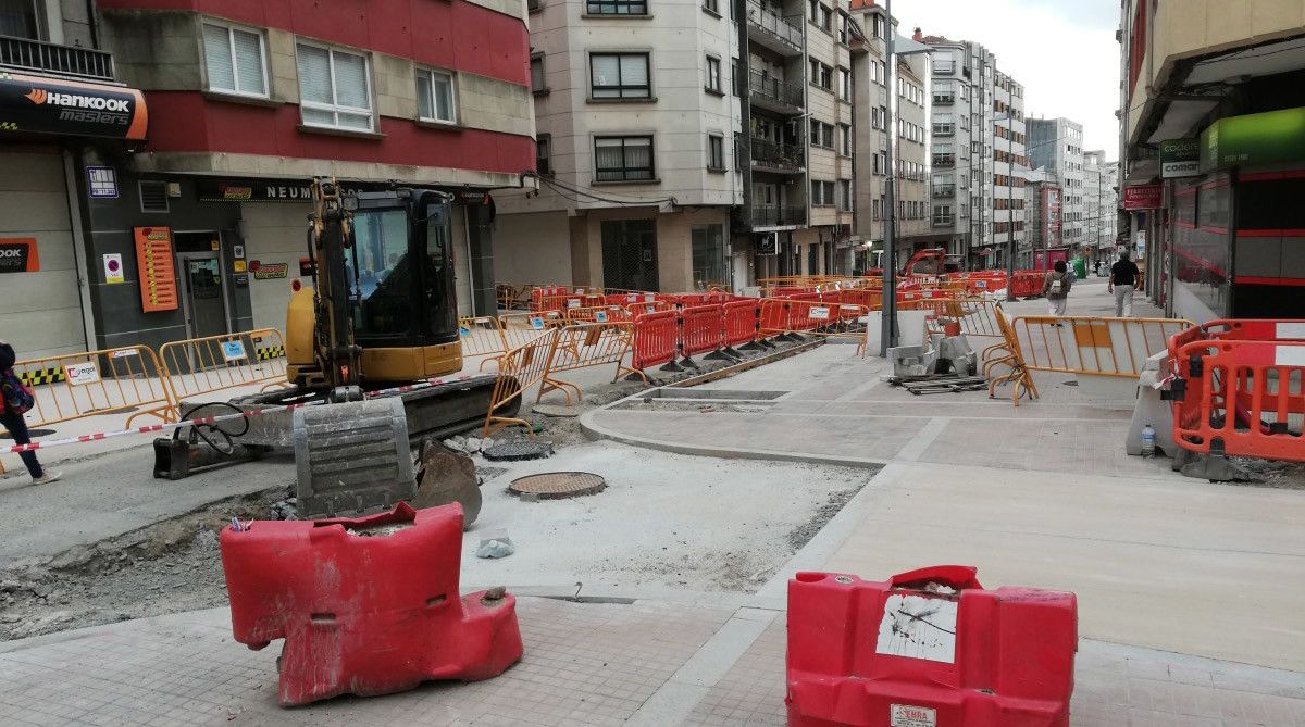 Obras na rúa Loureiro Crespo