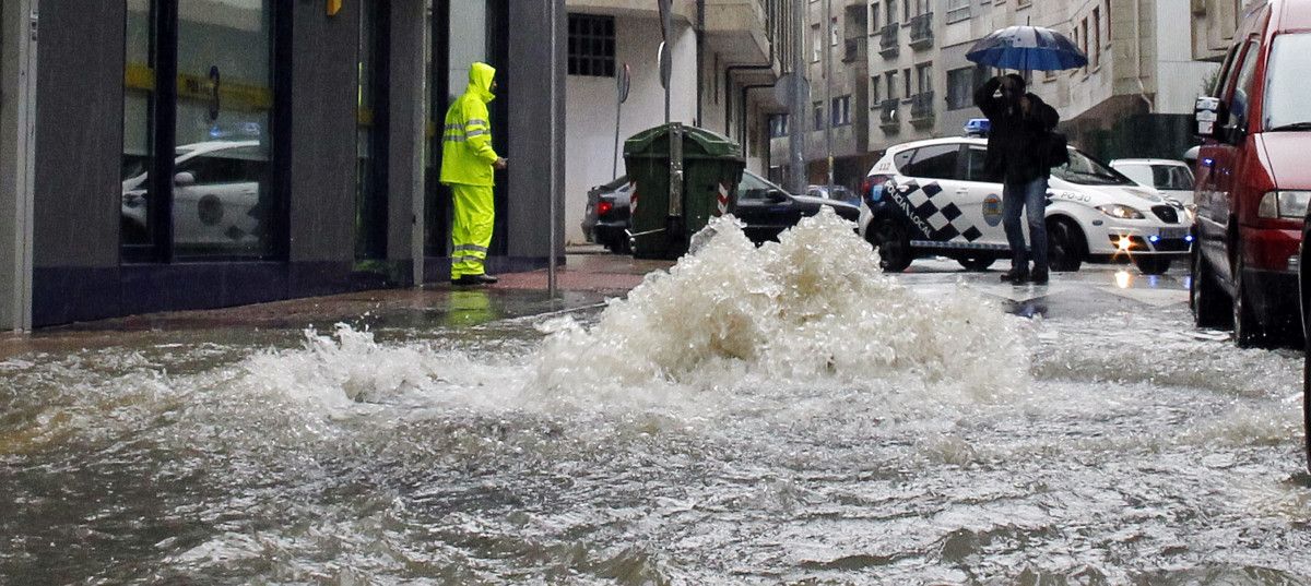Imágenes del temporal en diferentes calles de Pontevedra