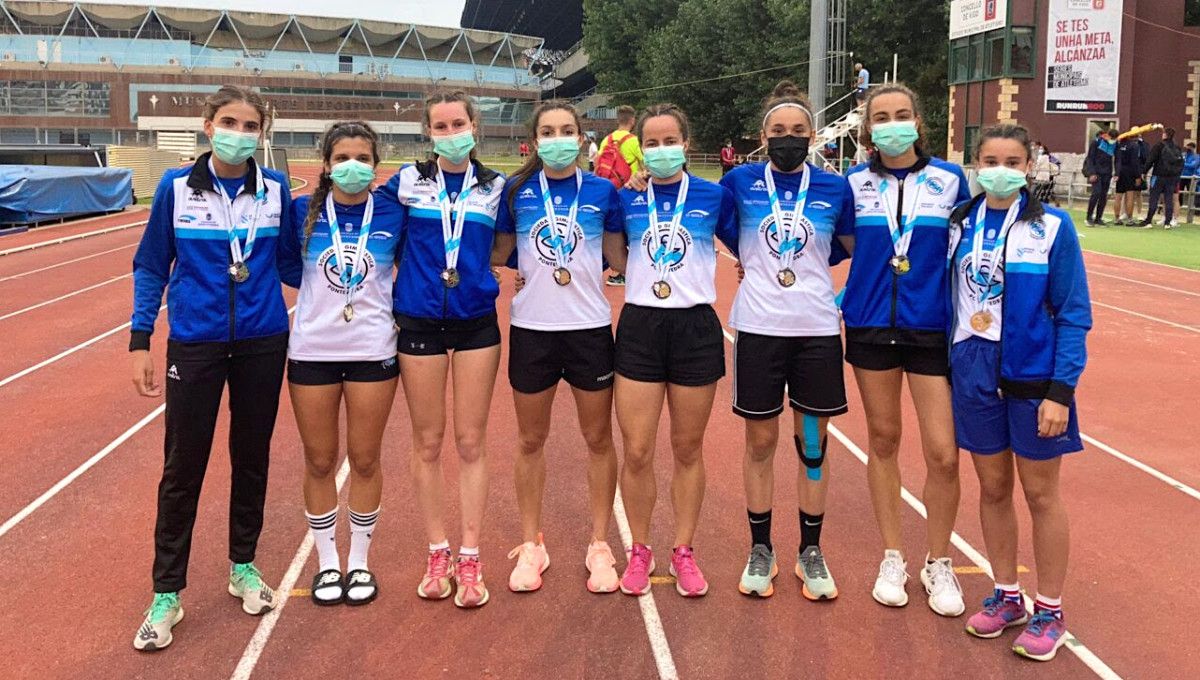 Equipo feminino da Gimnástica no Campionato Galego Absoluto celebrado en Vigo