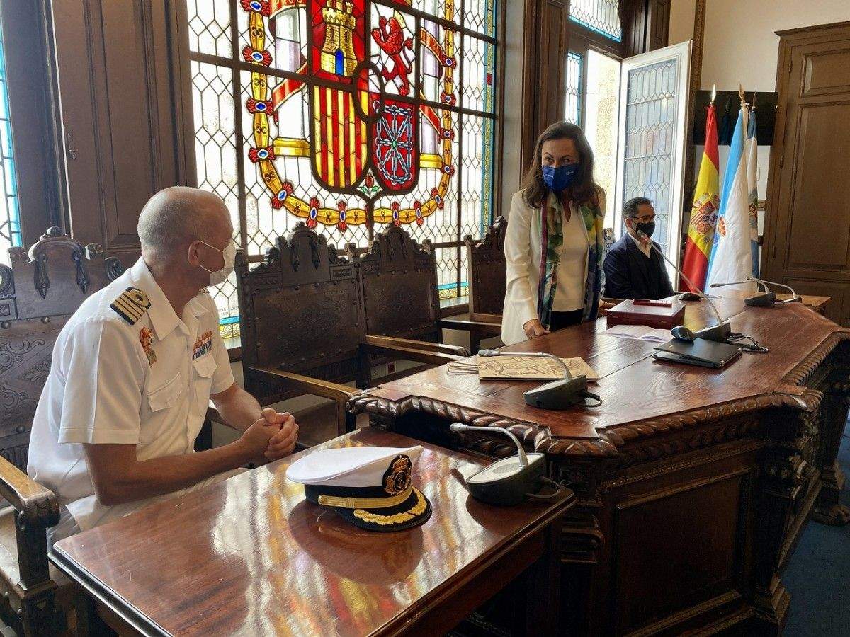 Despedida do comandante director da Escola Naval Militar, Ignacio Cuartero Lorenzo, no Concello de Marín