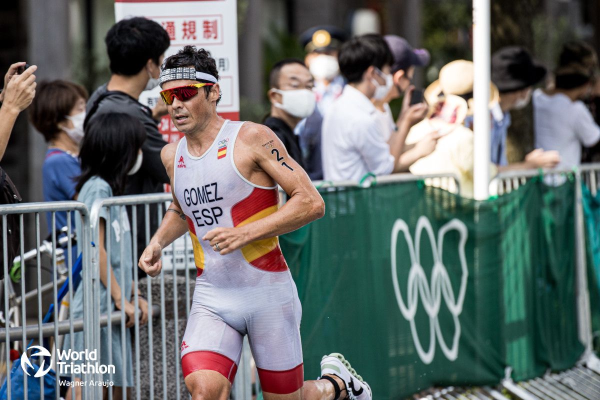 Javi Gómez Noya durante os Xogos Olímpicos de Tokyo