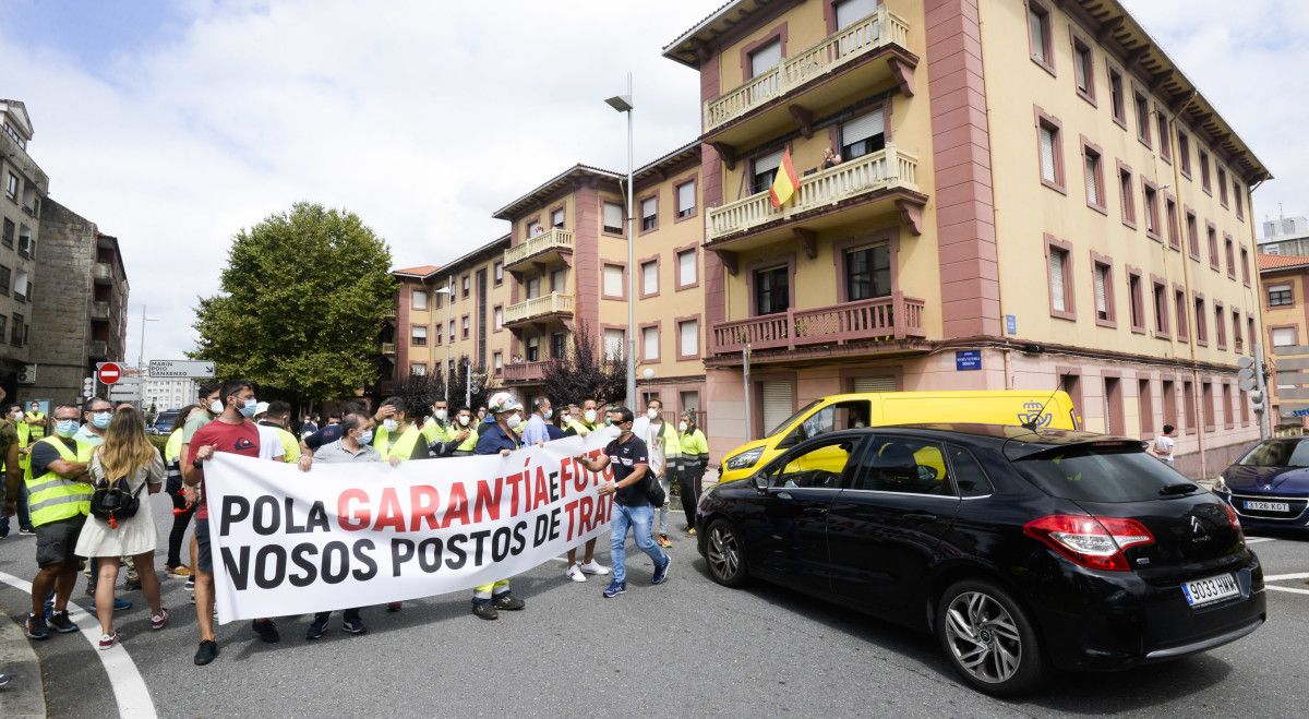 Reunión con la subdelegada del Gobierno y protesta de trabajadores de Ence