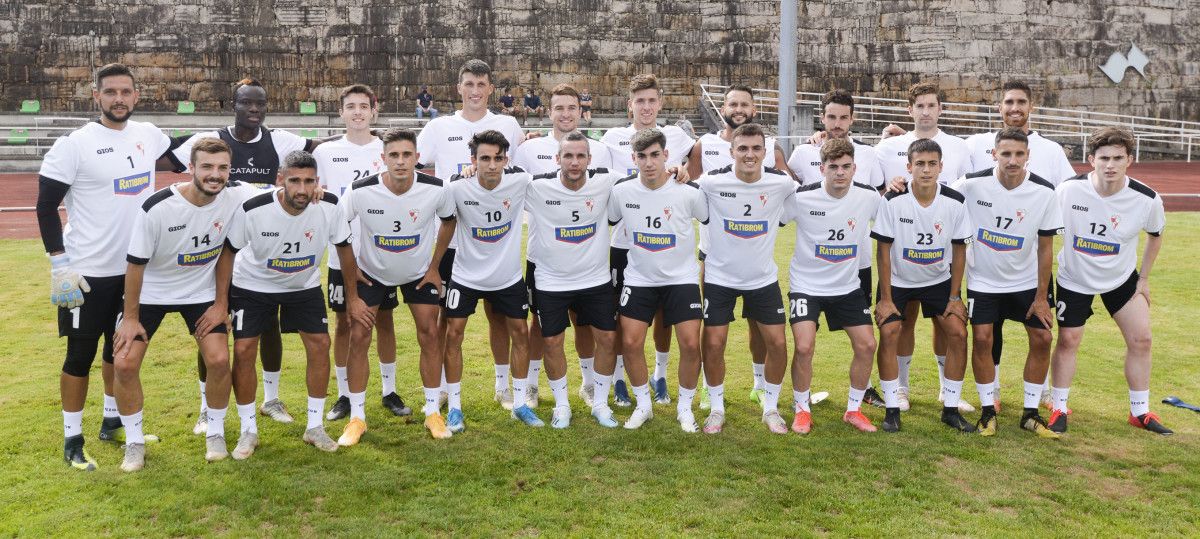 Primeiro adestramento do Arosa 2021/2022, tempada de debut en 2ª RFEF