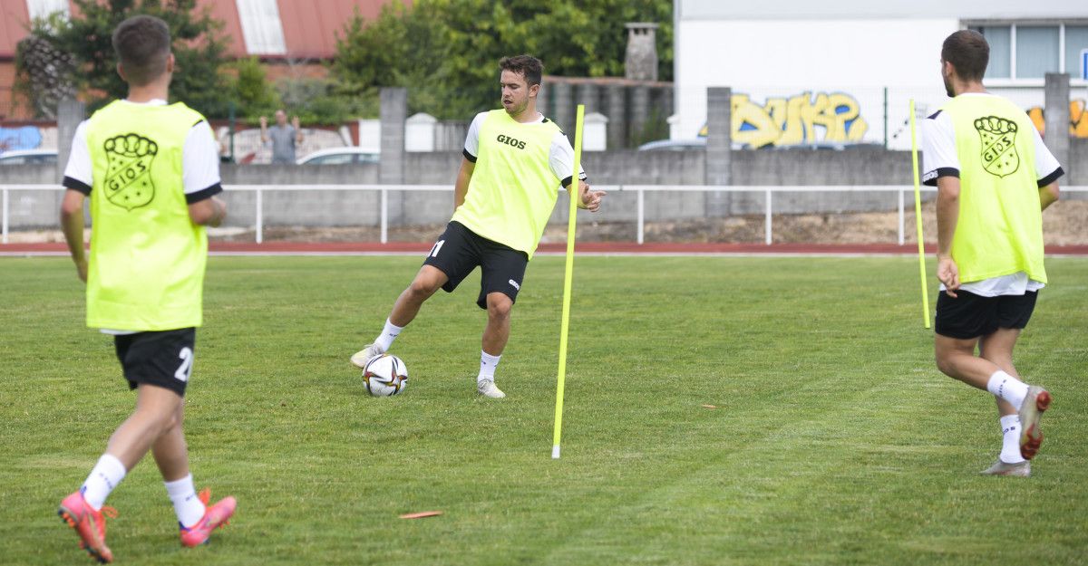 Primeiro adestramento do Arosa 2021/2022, tempada de debut en 2ª RFEF