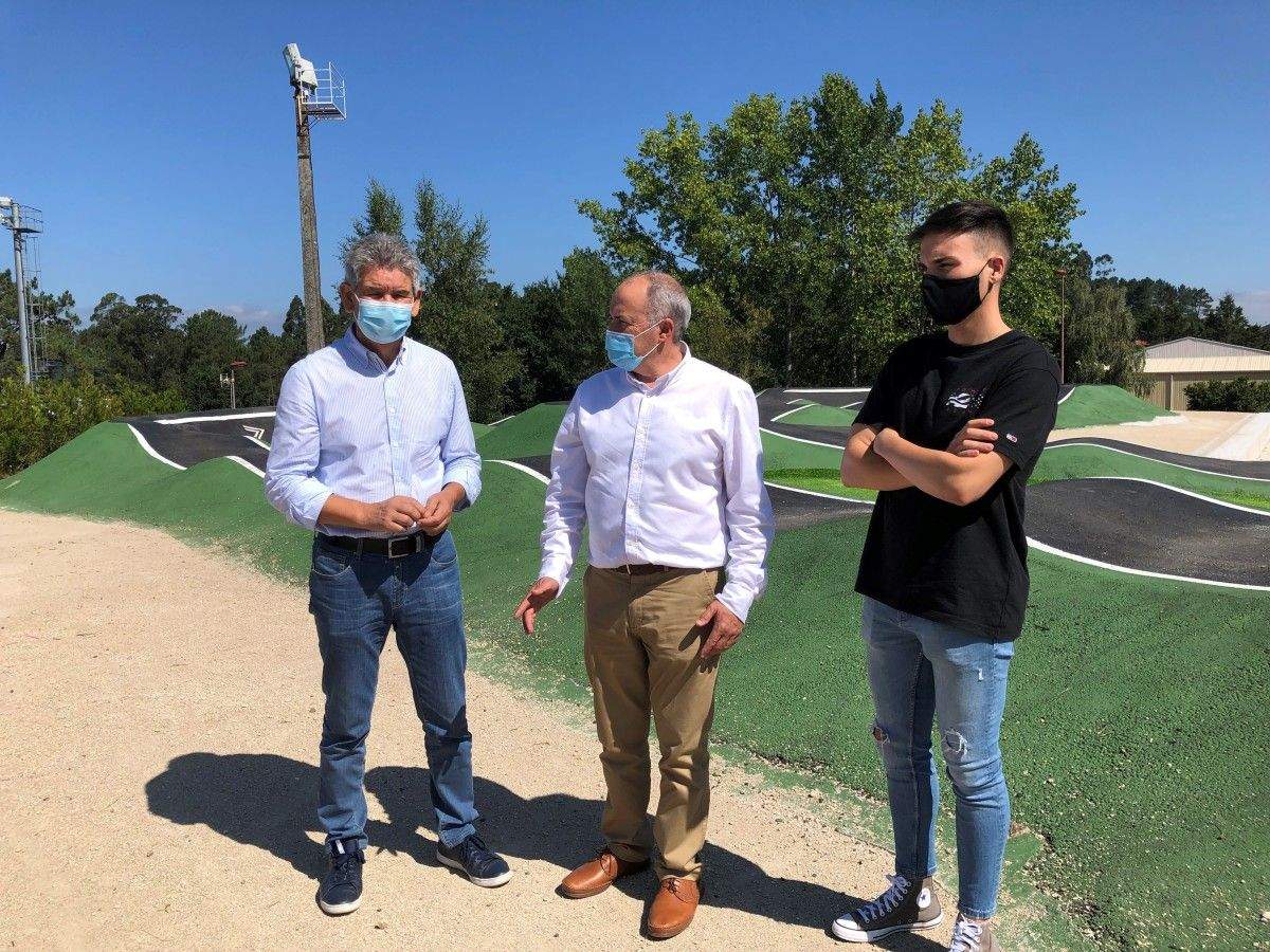 Visita a la actuación de integración en el entorno de las pistas deportivas de Santa Lucía