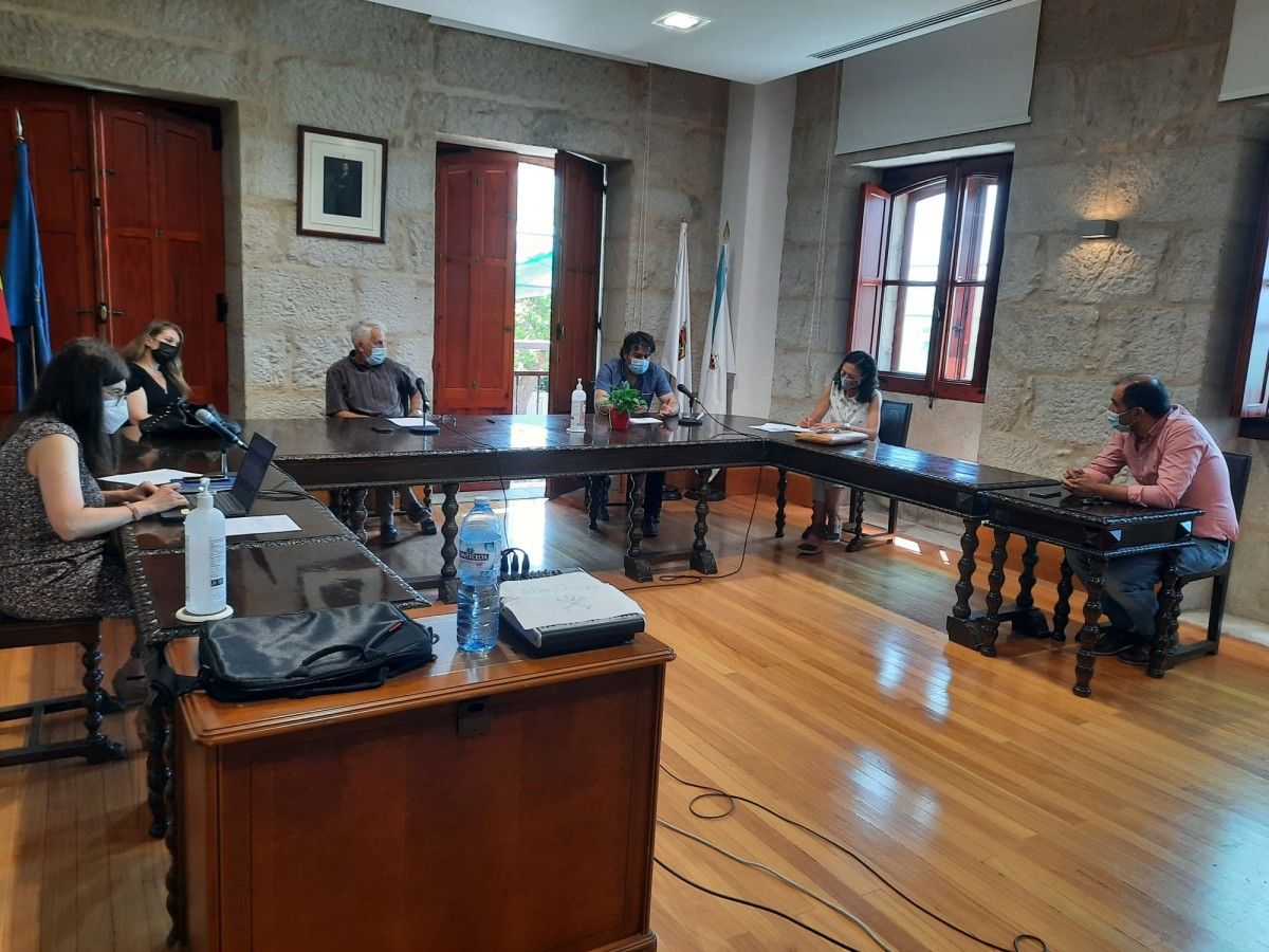 Junta de Portavoces con la participación de los cuatro grupos de la Corporación municipal de Poio