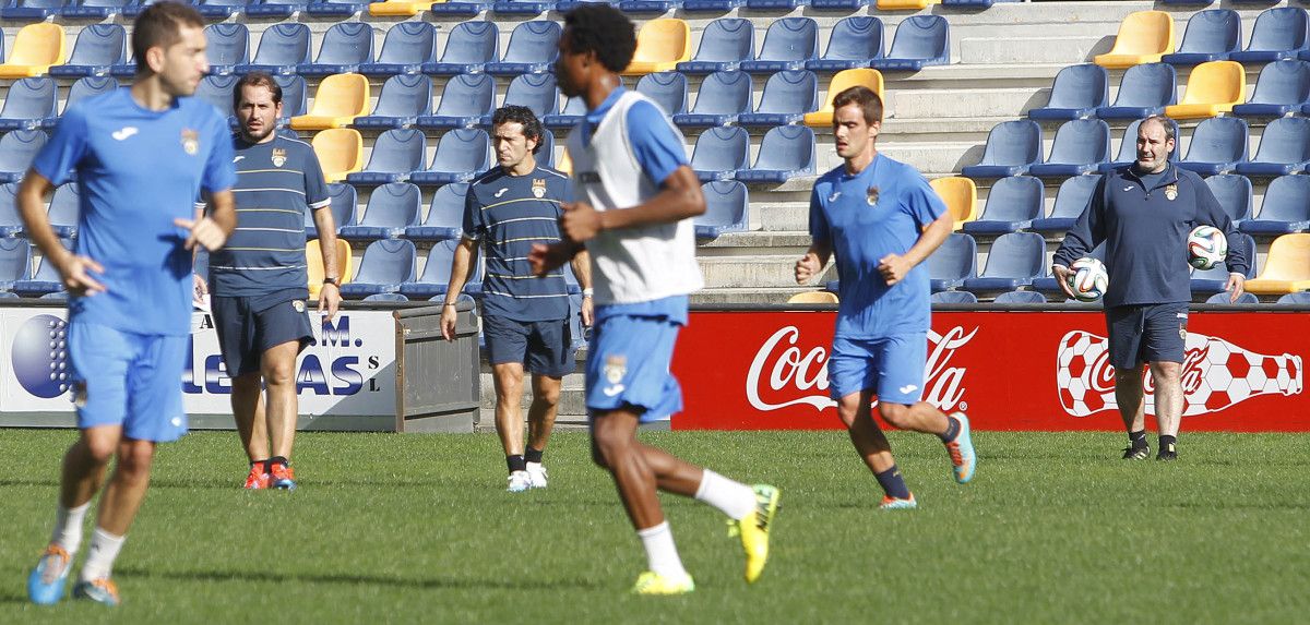 Roberto Valdés, Luisito y Pepe Rico durante su primer entrenamiento