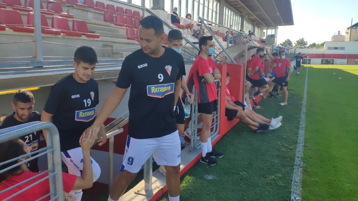 Partido amistoso entre Céltiga e Arosa
