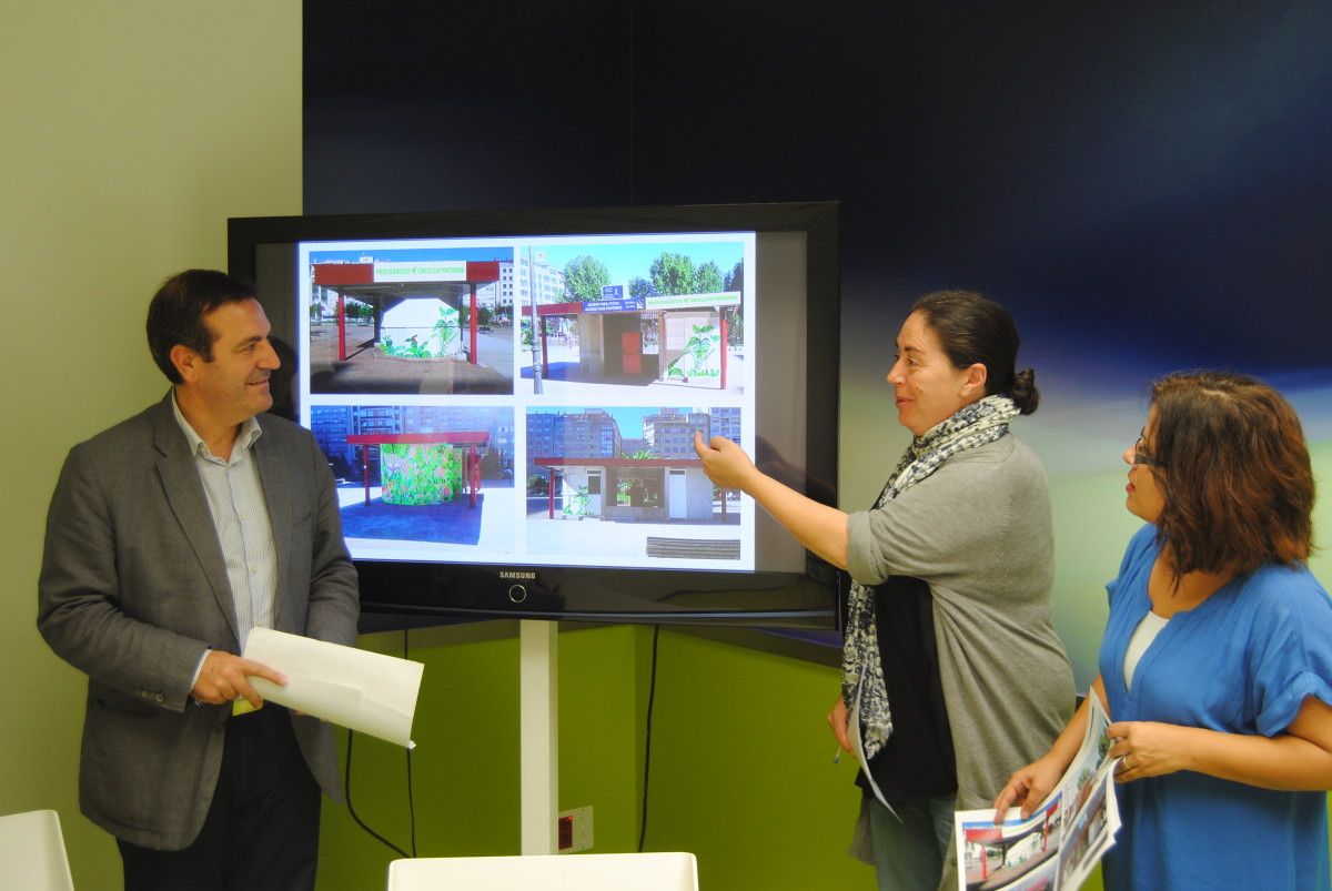 Presentación de la intervención artística en el quiosco de la Plaza de Barcelos