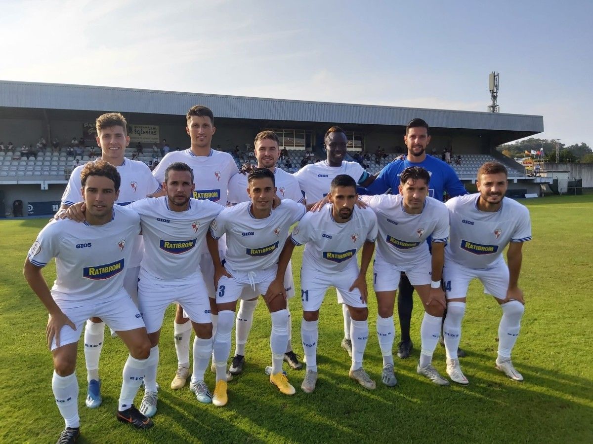 Once inicial do Arosa frente o Juvenil de Ponteareas