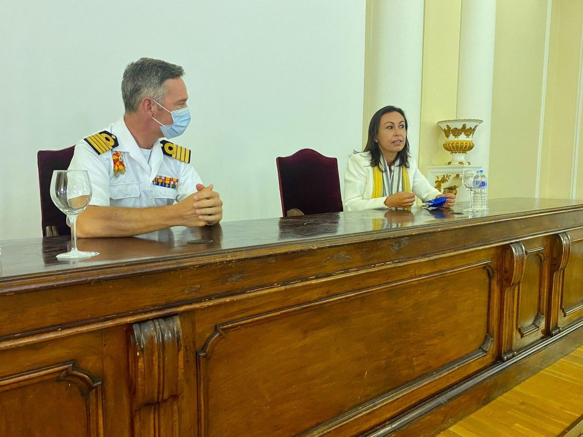 María Ramallo deu a benvida ao alumnado da Escola Naval Militar de Marín