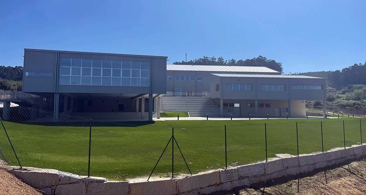 Colexio do Revel, en Vilalonga