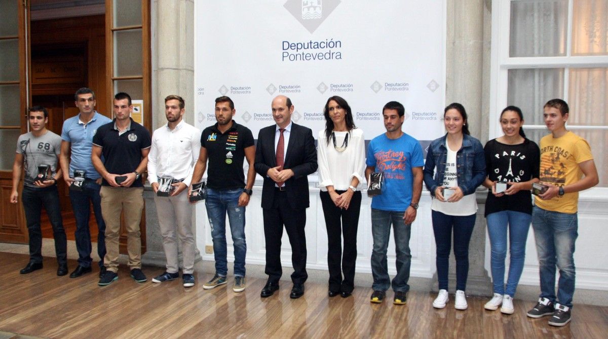 Recepción aos padexeiros pontevedreses que acudiron ao Mundial de Maratón de Oklahoma